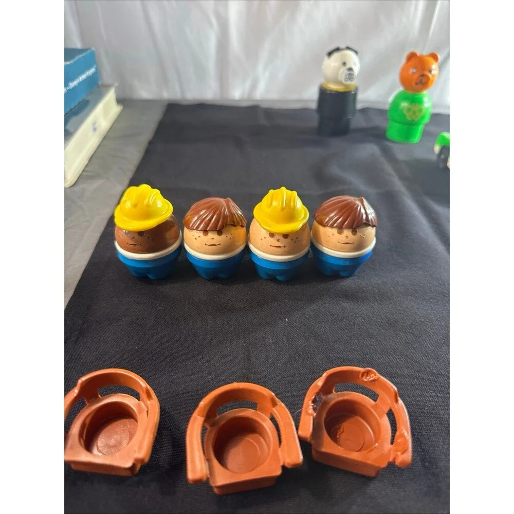 Fisher Price Little people